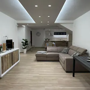 https://casa-vacanze-tra-la-campagna-e-il-mare.sicilyhotelsitaly.net